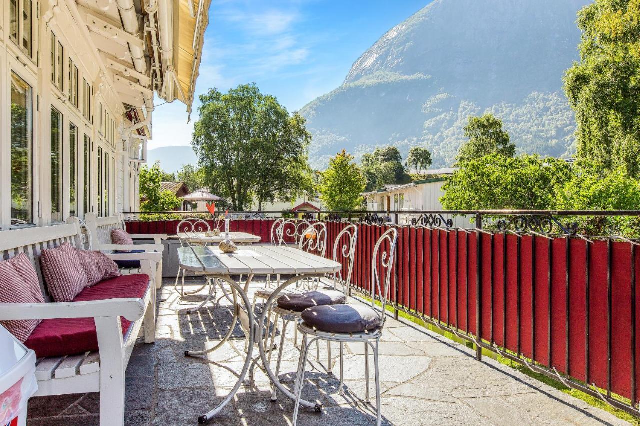Vik Pensjonat Eidfjord Eksteriør billede