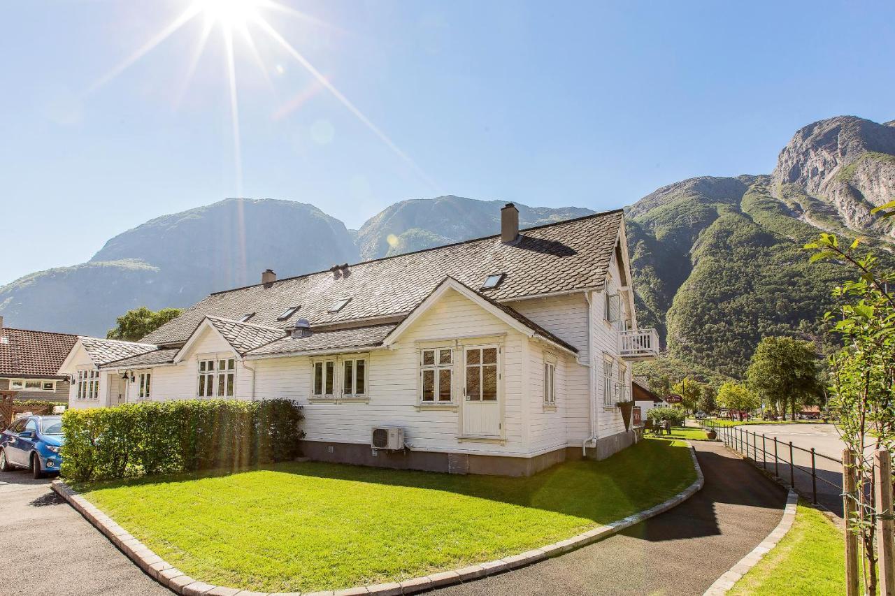 Vik Pensjonat Eidfjord Eksteriør billede